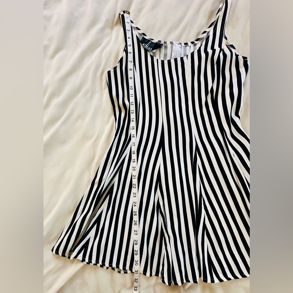 Striped Mini Dress - Picture 5 of 7